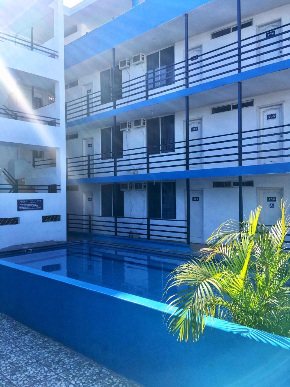 Hostal Albatros Manta Exterior photo
